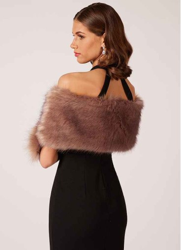 Skolw Sincerity Faux Fur Wrap