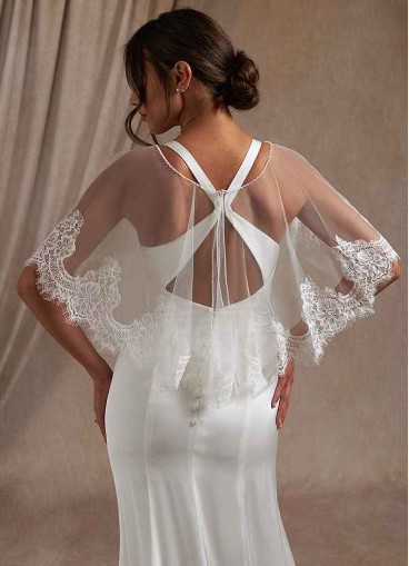 Skolw Delight Lace Tulle Wrap