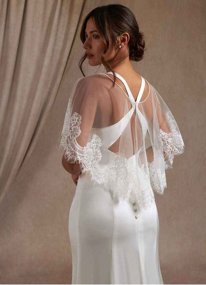 Skolw Delight Lace Tulle Wrap Skolw Delight Lace Tulle Wrap