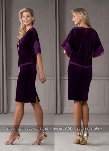 Skolw Fianna Velvet Blouse
( Final Sale ) Skolw Fianna Velvet Blouse
( Final Sale )